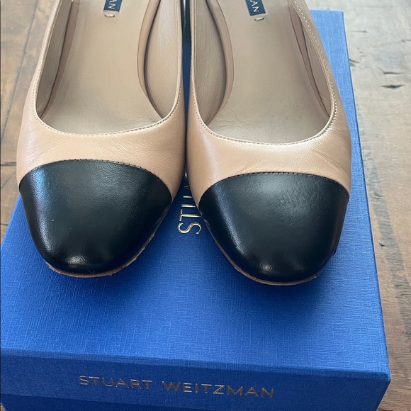 Stuart Weitzman Black and Cream Slingback Heels - Picture 4 of 5
